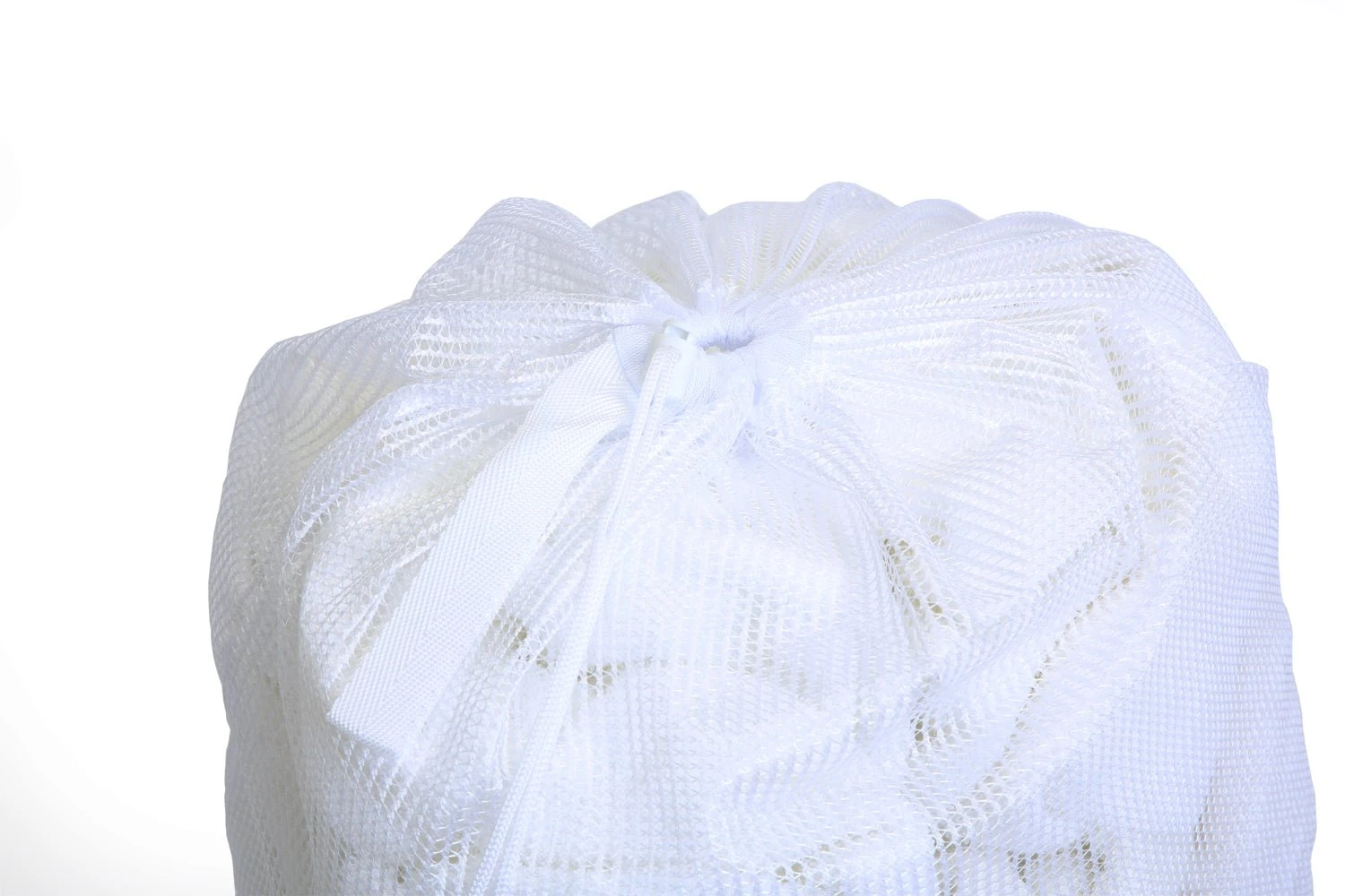 Mesh Laundry Bag With Handle And Push Lock Drawstring - Bright White(Mesh Laundry Bag With Handle And Push Lock Drawstring Multiple Options) 3 Mesh Laundry Bag With Handle And Push Lock Drawstring - Bright White(Mesh Laundry Bag With Handle And Push Lock Drawstring Multiple Options) - Image 3